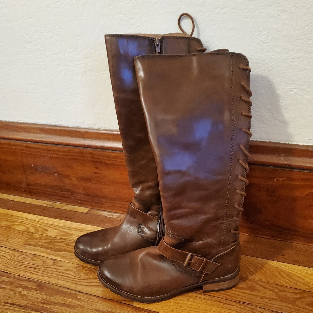 Sofft Lace Up Boots